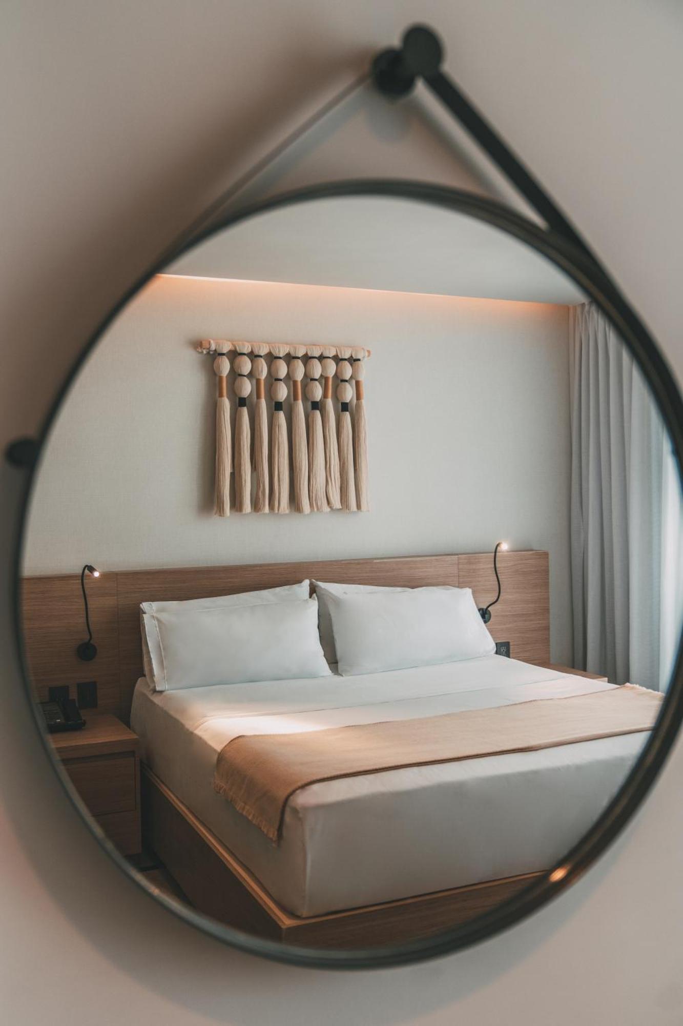 Aken Mind Merida Hotel Bagian luar foto